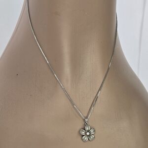 Hawaiian Silver Plumeria Flower Pendant 2.5mm Rhinestone 18" 1mm Box Chain 4.7g